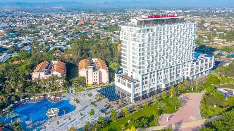 Long Thuận Hotel & Resort
