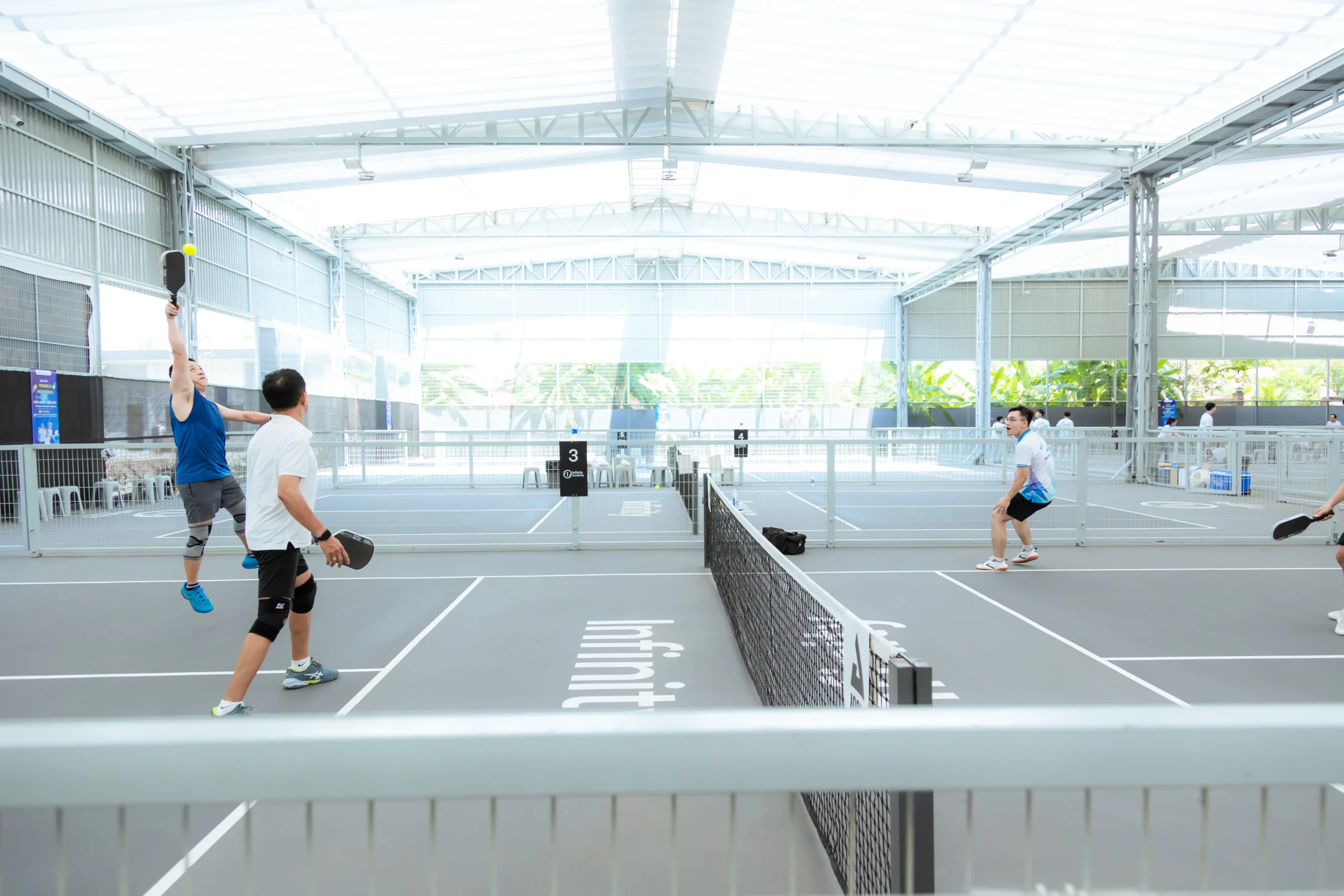 dong sapa ky niem 23 nam thanh lap