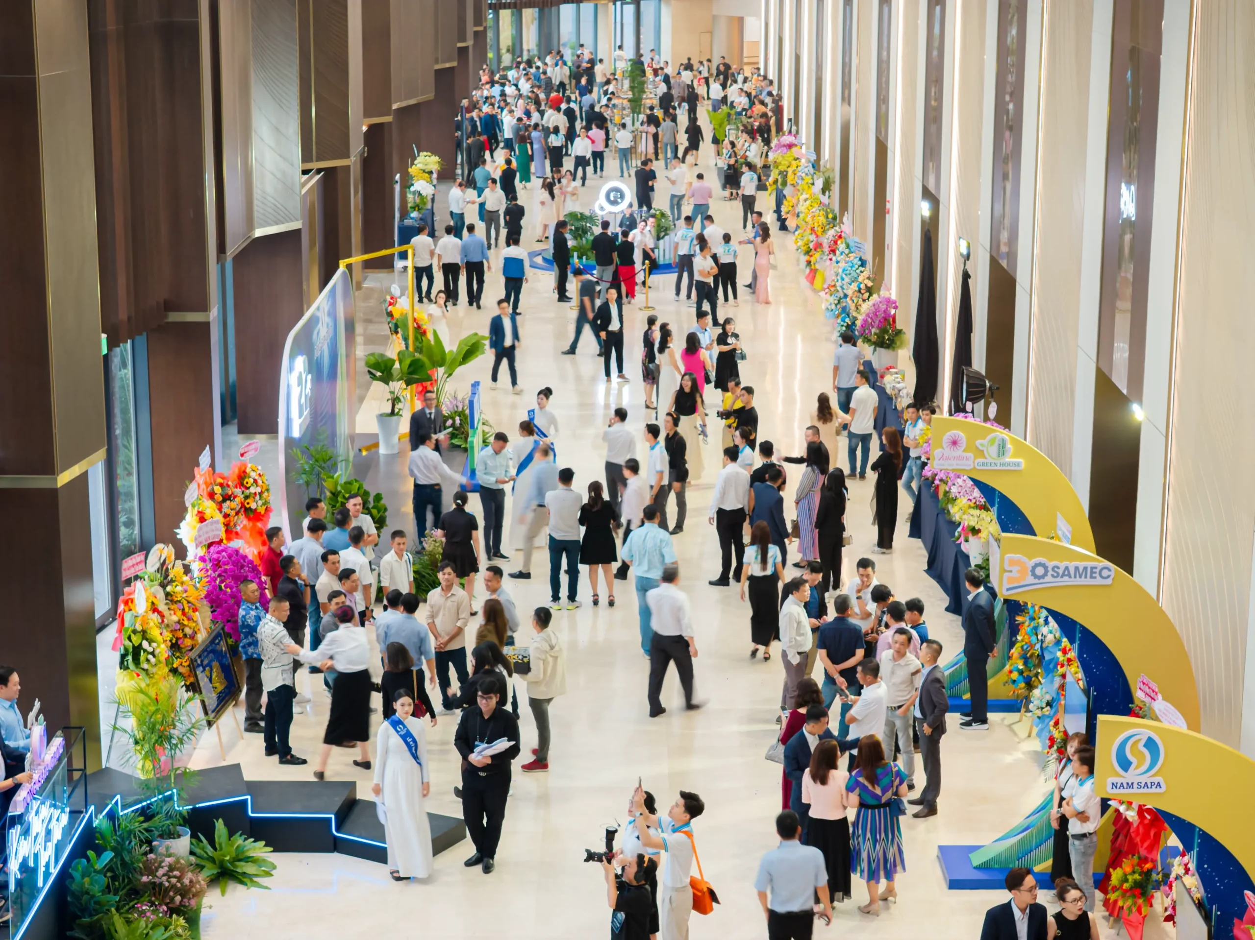 dong sapa ky niem 22 nam thanh lap