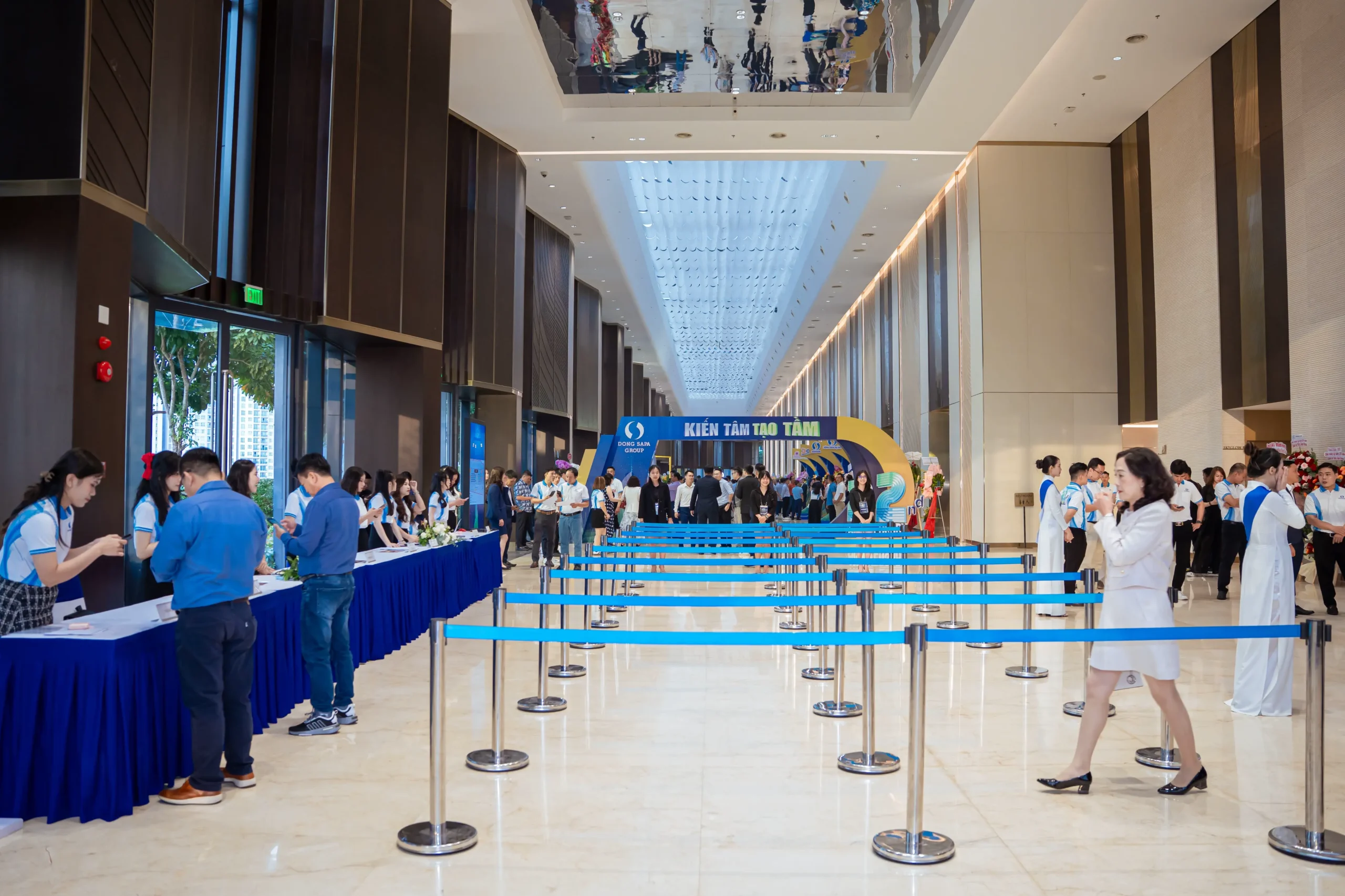 dong sapa ky niem 22 nam thanh lap