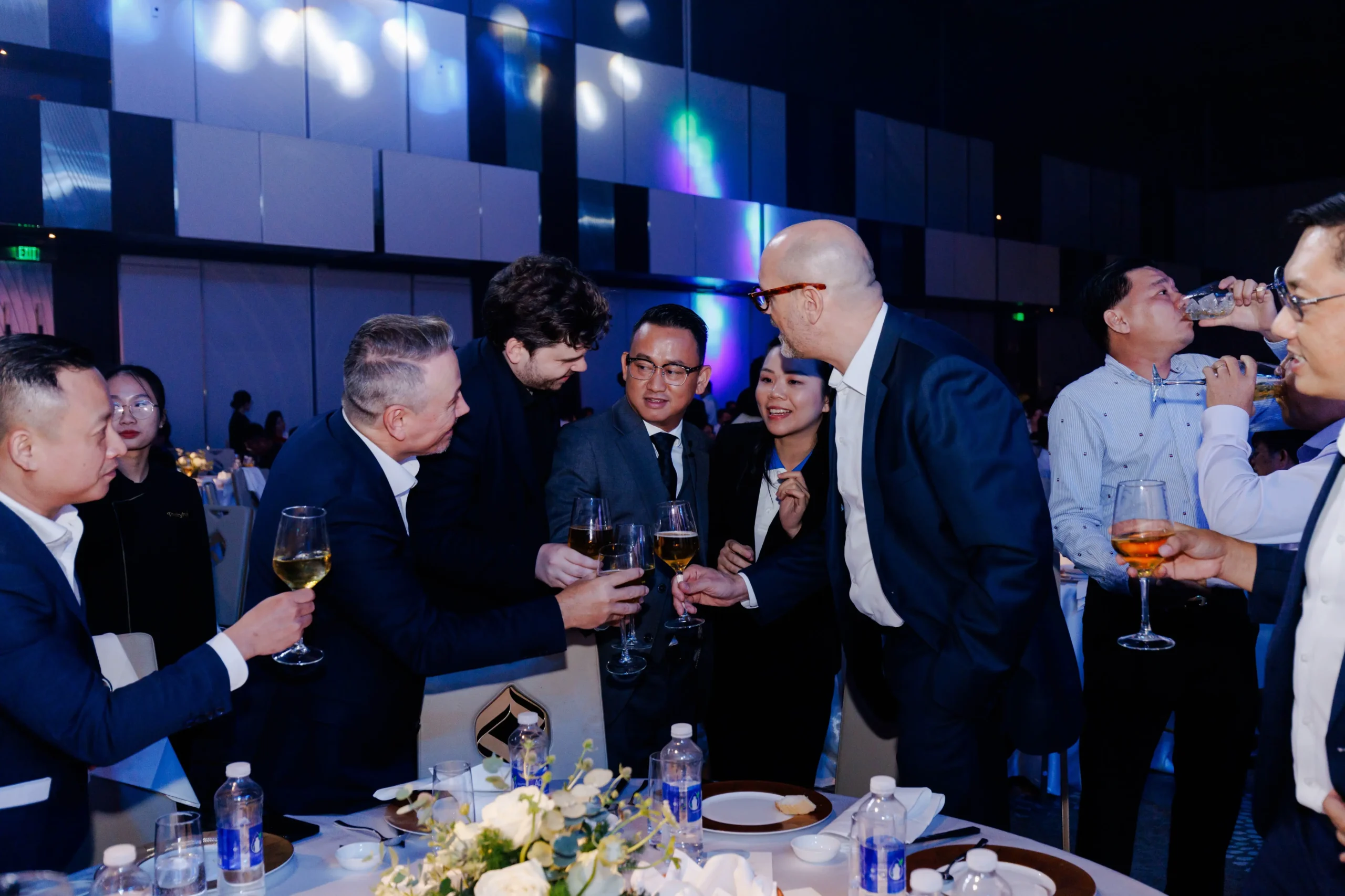 dong sapa ky niem 22 nam thanh lap