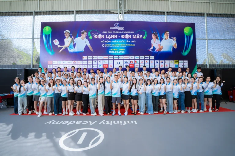 dong sapa ky niem 23 nam thanh lap