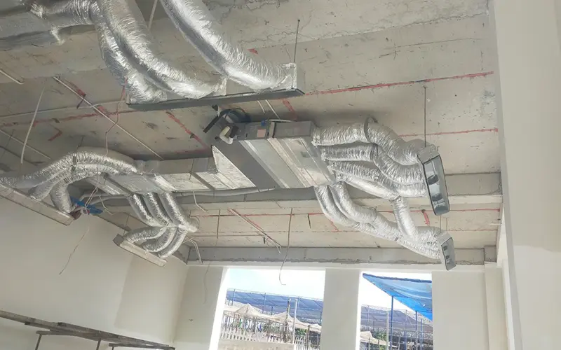 Đặc điểm của máy lạnh âm trần nối ống gió