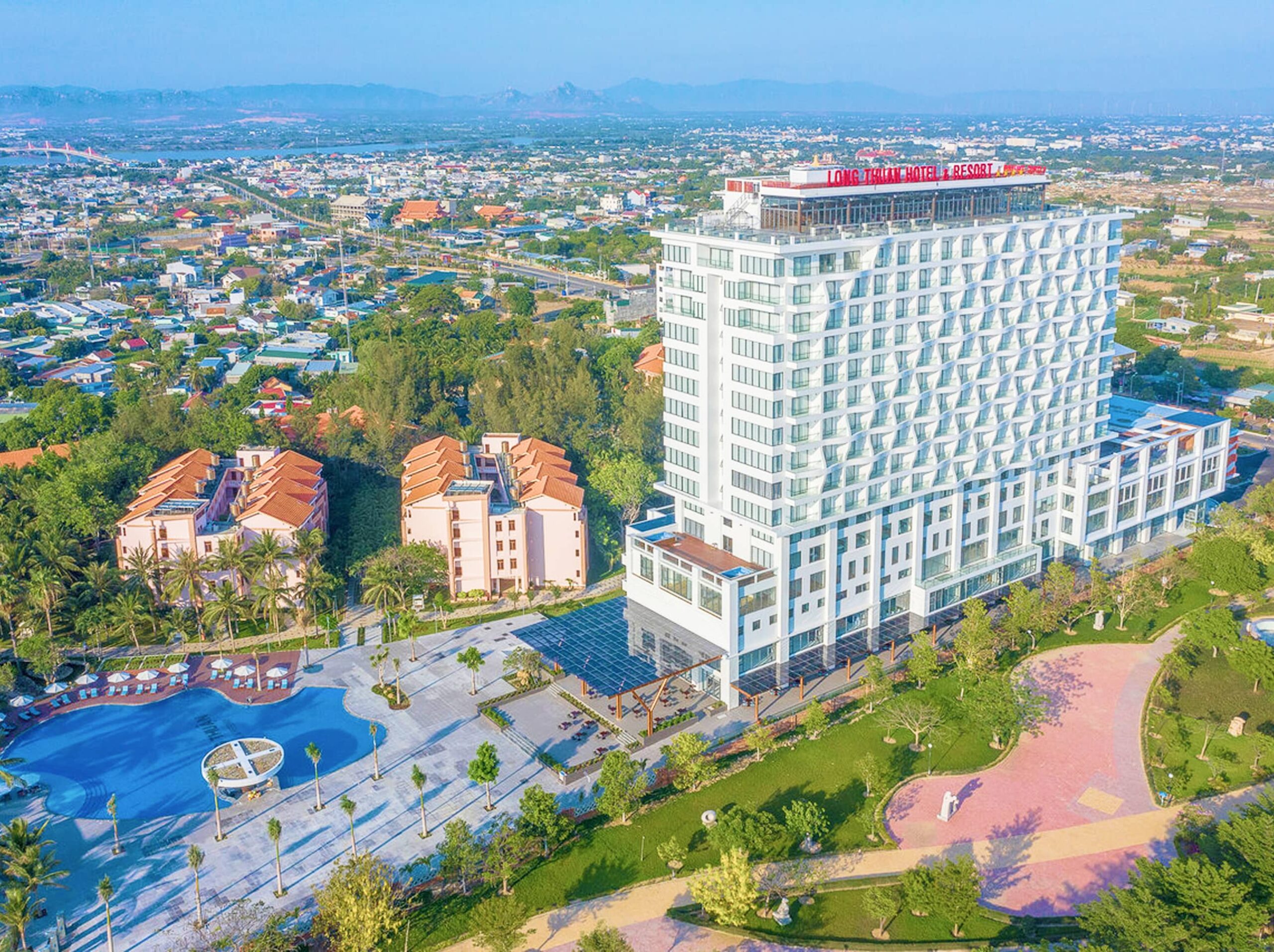 LONG THUAN HOTEL & RESORT