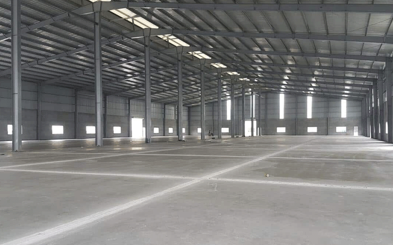 Các yếu tố ảnh hưởng đến chi phí thi công điều hòa nhà xưởng